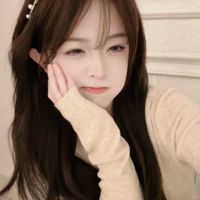 姊姊妹妹站起来